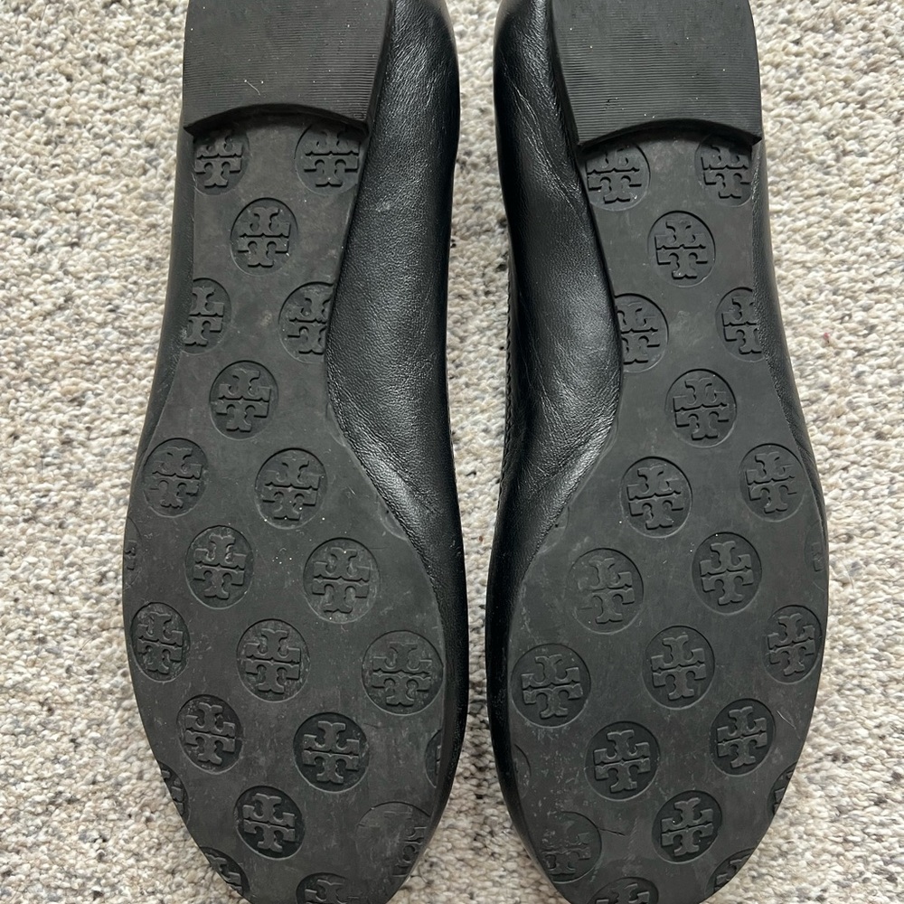 Tory Burch Black Flats with Silver Logo - Picture 8 of 10